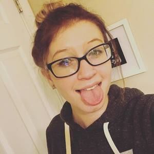 Meet your Posher, Celeste